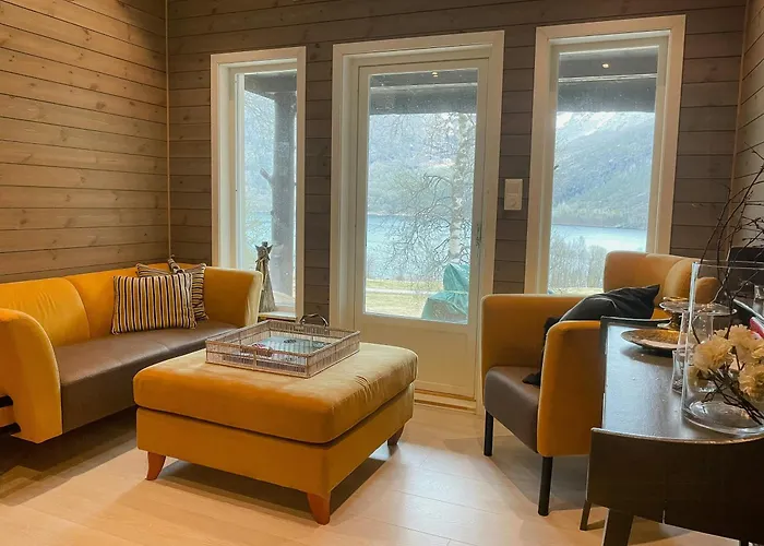 Cozy Modern In West Norway With View Σπίτι διακοπών Davik (Sogn og Fjordane)