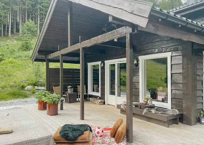 Cozy Modern In West Norway With View * Davik (Sogn og Fjordane)